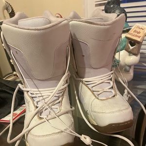 COPY - sky, morrow snowboarding boots